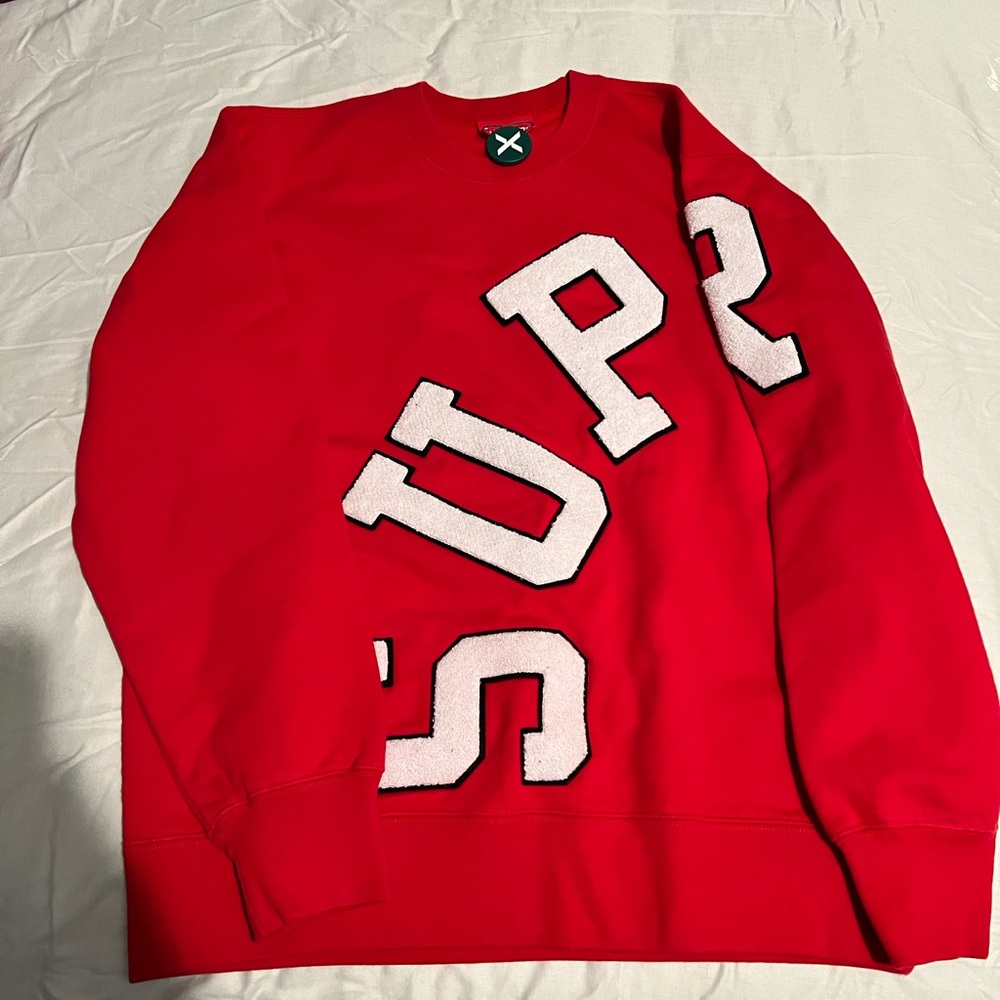 Supreme crewneck